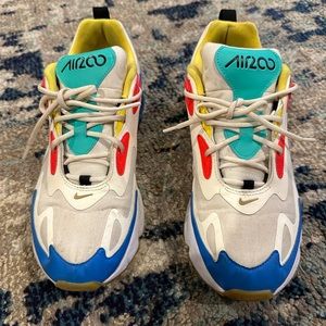 Nike Air 200 Women’s size 10
